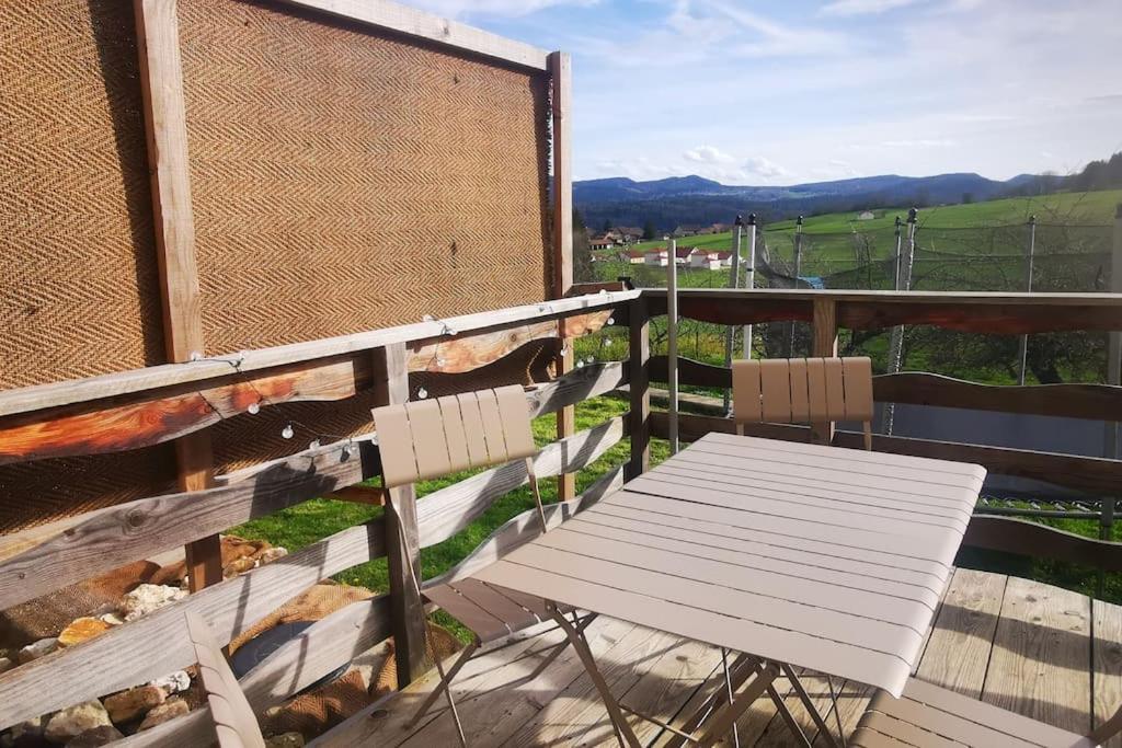Gite Rural Du Lac Genin Charix Kültér fotó